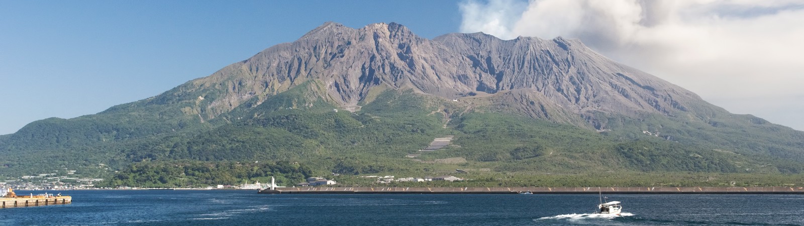 鹿児島県の駅から特別席を利用するのイメージ